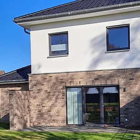 Mutti 's Haus -zur Suedheide 別荘 Wahrenholz