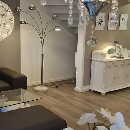 Mutti 's Haus -zur Suedheide 別荘 *