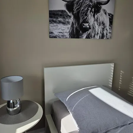 Mutti 's Haus -zur Suedheide Tatil Evi Wahrenholz